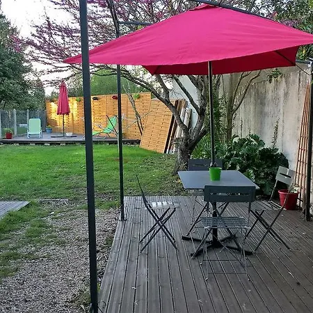 Lägenhet Locations Rives De Seugne - De Gaulle Jonzac