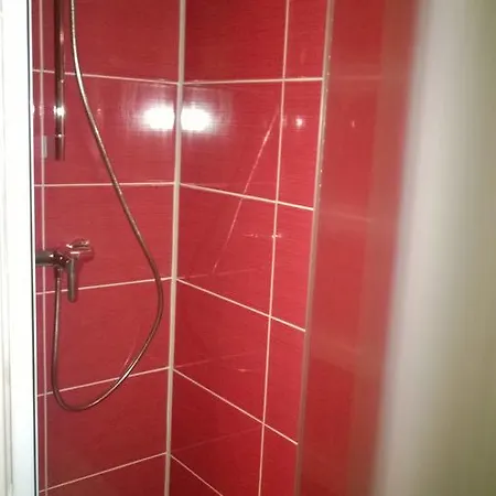 Locations Rives De Seugne - De Gaulle * Jonzac